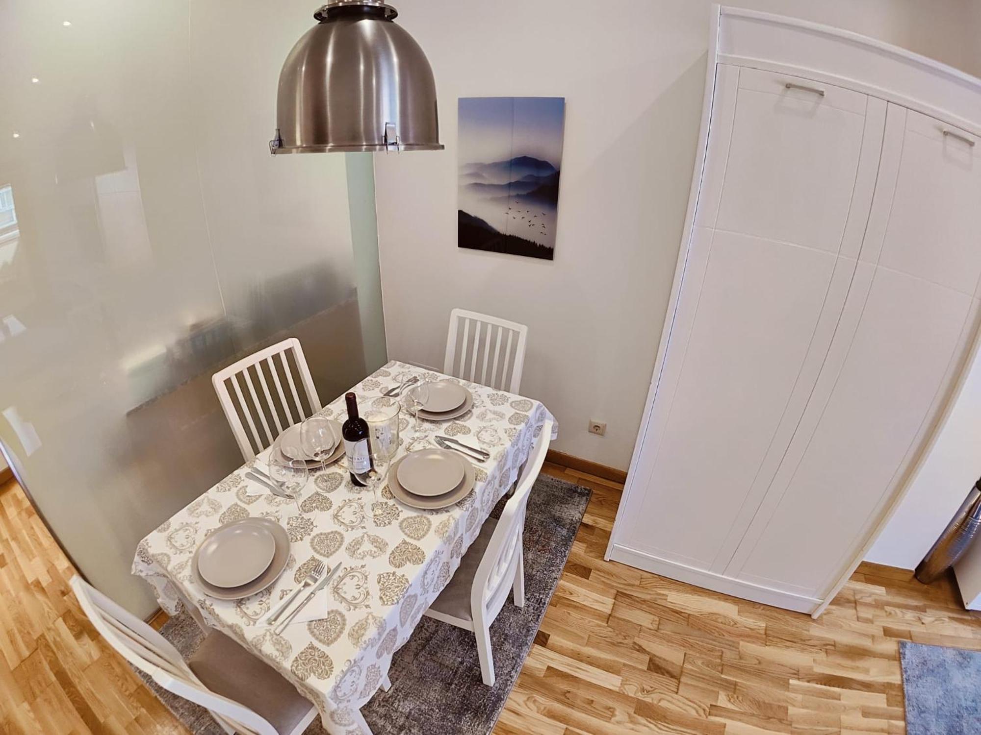 Apartamento Centrico, Vialia-Fatima Pino Vigo Exteriör bild